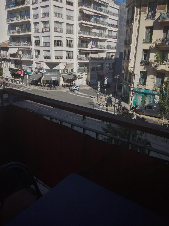 Charmant F1 Pres Tramway Et Plage Nice Exterior foto